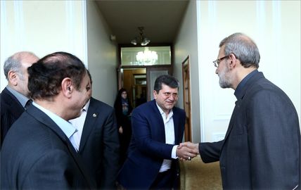 دیدار لاریجانی با مدیران بیمه مرکزی
