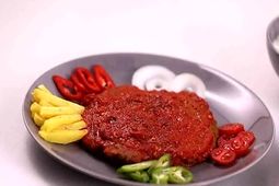 کباب تابه ای مرغ با سس آلبالو
