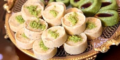 طرز تهیه حلوا زنجبیلی تبریز، مرحله به مرحله با ۴ قلم مواد 