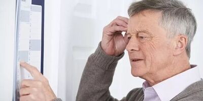 علائم اولیه آلزایمر در کدام قسمت بدن ظاهر می‌شود؟