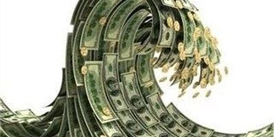 مشکل اقتصاد، انباشت نقدینگی و تزریق نکردن آن به تولید است