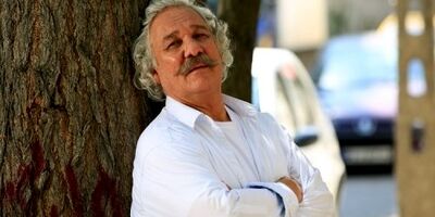 بازیگر قدیمی سینما بستری شد