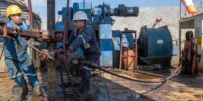  تولید روزانه نفت به ۳ میلیون و ۴۰۰ هزار بشکه رسیده است