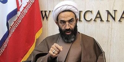 15 صرافی  پس از دریافت ارز به صورت هرمی آن را به بازار تزریق می‌کردند