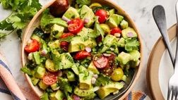 طرز تهیه انواع سالاد آووکادو