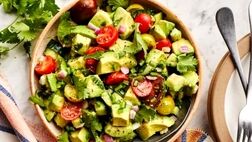 طرز تهیه انواع سالاد آووکادو