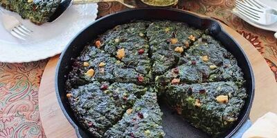 طرز تهیه کوکو سبزی مغزدار، مخصوص مهمونی 