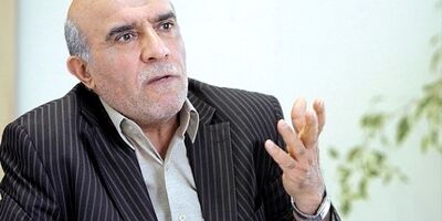 وزارت اطلاعات به بحران خودرو ورود پیدا کند