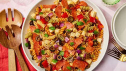  طرز تهیه سالاد پپرونی با و بدون پاستا به سبک ایتالیایی 