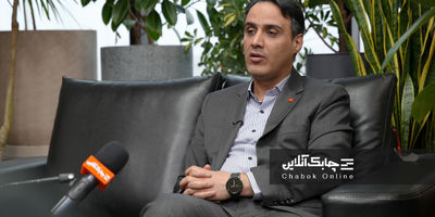 بانک ملت موفق به دریافت تندیس زرین جایزه ملی مدیریت مالی ایران در سال 1404 شد