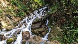 آبشار آب پری مازندران؛ فرشته‌ای در میان جنگل
