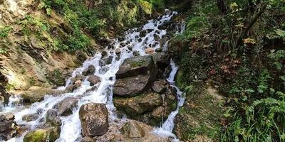 آبشار آب پری مازندران؛ فرشته‌ای در میان جنگل
