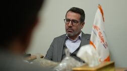 مشکلات مقررات صنعت لیزینگ با همفکری فعالان صنف میسر می شود + فیلم