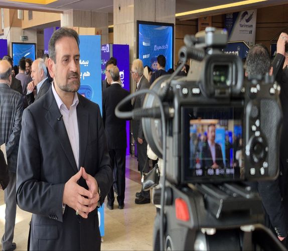 دریافت حق بیمه مضاعف برای افت قیمت  خودرو ربطی به دولت قبل ندارد + فیلم