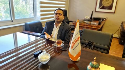 هادی فلاح تفتی بنیانگذار و مدیرعامل سامانه بیمه گری آنلاین بیمیک