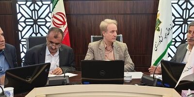 جلسه هماهنگی بیمه فراگیر کلزا برگزار شد