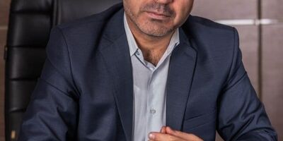 مدیرکل توسعه سرمایه انسانی بیمه مرکزی  لوح تقدیرجشنواره شهید رجایی را از آن خود کرد