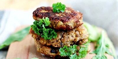 طرز تهیه کتلت بادمجان رنده شده
