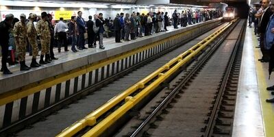 استفاده از مترو و اتوبوس در تهران رایگان شد