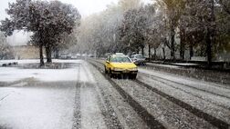 بارش برف و لغزندگی جاده کرج - چالوس