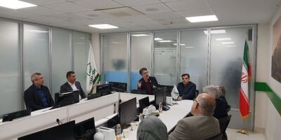 تحکیم پیوند صف و ستاد در بیمه البرز؛ از رتبه بندی علمی نمایندگان تا برگزاری نشست های ماهانه حل چالش ها
