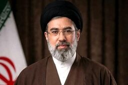 آیت‌الله سید مجتبی خامنه‌ای رهبر جمهوری اسلامی ایران شد