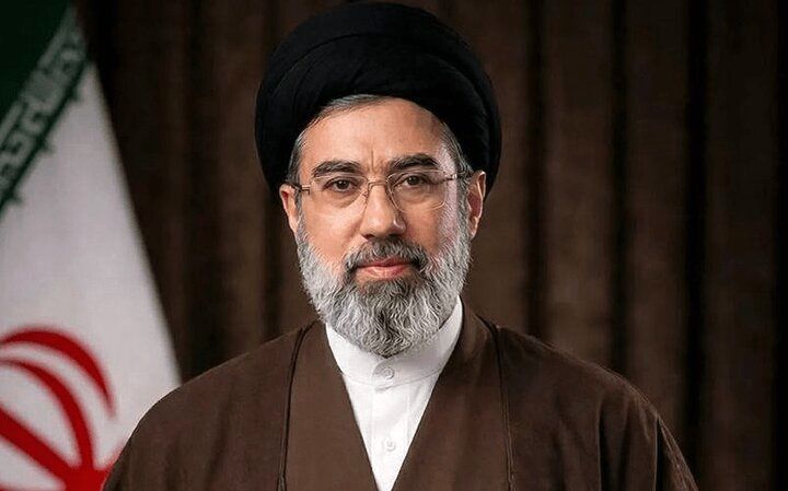 آیت‌الله سید مجتبی خامنه‌ای رهبر جمهوری اسلامی ایران شد