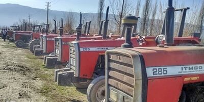 طرح شناسنامه دار کردن و بیمه ماشین آلات کشاورزی در دست اجرا است