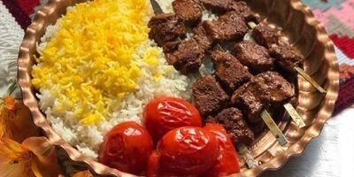 طرز تهیه کباب ترش گیلانی ؛ اسرار خوش طعم شدن گوشت آن
