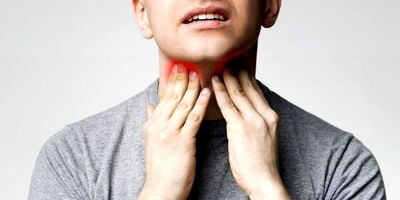 چگونه گلودرد را درمان کنیم؟

