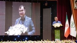 مدیرعامل بیمه البرز در جمع مدیران و روسای شعب، از عهدی که با مردم بسته ایم عقب نشینی نخواهیم کرد