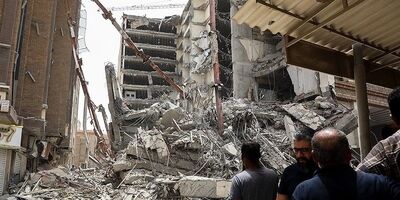 جستجو و شناسایی جان‌باختگان حادثه متروپل ادامه دارد
