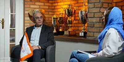 هوش مصنوعی Claude اکنون می‌تواند به مکالمات آزاردهنده پایان دهد
