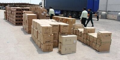 کشف ۷۰۰ میلیارد تومانی کالای قاچاق توسط پلیس گمرک؛ دستگیری ۹۸ قاچاقچی
