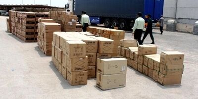 کشف ۷۰۰ میلیارد تومانی کالای قاچاق توسط پلیس گمرک؛ دستگیری ۹۸ قاچاقچی
