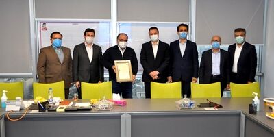 بازدید معاون مدیر عامل بانک ملت از شرکت ویتانا