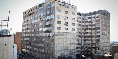 ۱۱ ساختمان بحرانی در قلب بازار تهران