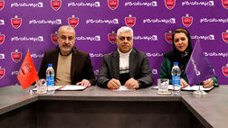 بیمه دات کام و پرسپولیس، این همکاری یک سال دیگر ادامه دارد