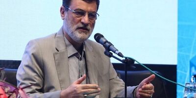 حضور معاون رئیس جمهور و رئیس کل بنیاد شهید و امور ایثارگران در جمع مدیران بیمه دی

