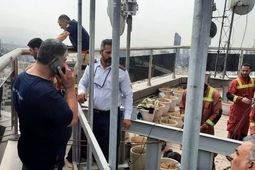 سقوط بالابر در خیابان ولیعصر؛ یک کشته و یک مصدوم بر جای گذاشت
