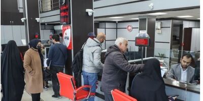 بانک‌ها ۱۶۲ هزار میلیارد تومان وام به کارکنانشان دادند
