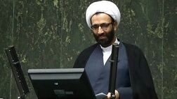 بیمه قالیبافان و کارگران با اندک بهانه‌ای قطع شد