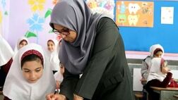 ۸۰ درصد دانشجو معلمان زیر ۲۰ سال هستند
