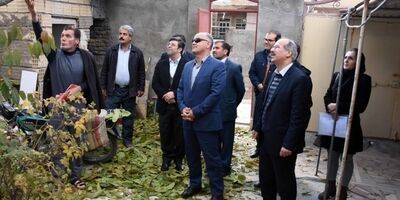 چک خسارت آسیب‌دیدگان زلزله آذربایجان شرقی از سوی بیمه البرز تحویل داده شد