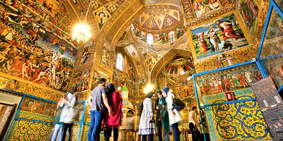 معرفی جاذبه‌های ایران در بازارهای جدید زمان‌بر است