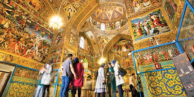 معرفی جاذبه‌های ایران در بازارهای جدید زمان‌بر است