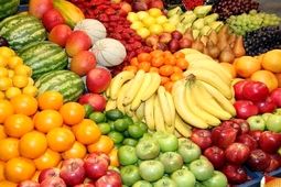کاهش ۲۰ درصدی قیمت میوه در روزهای آتی 