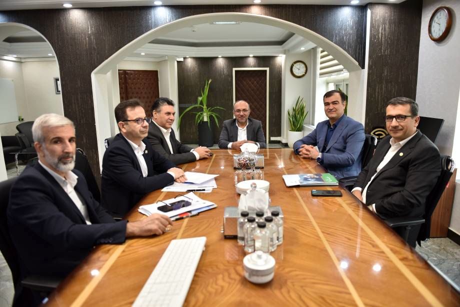 رضایتمندی کارکنان گمرک از خدمات بیمه البرز، زمینه ساز گسترش همکاری های مشترک شد
