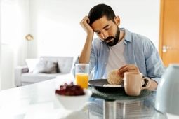 مهار استرس با مصرف این ۱۰ خوراکی
