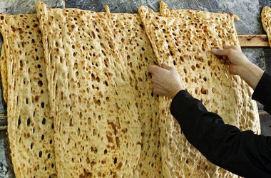 آغاز فعالیت نانوایی‌های سیار طی روزهای آتی / کمبود نان نداریم